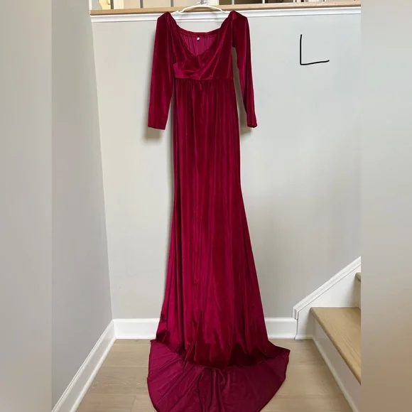 strapless open back dress Chic Red Fitted Evening Formal Dress with Long Sleeve 42 main image 0
